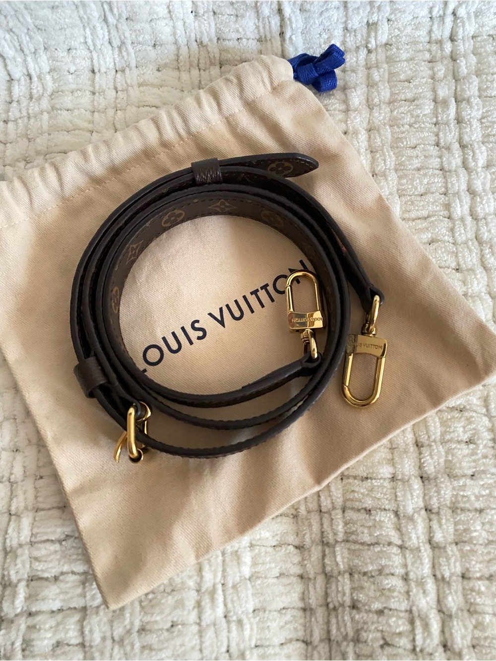 Louis Vuitton Monogram Bandoulière Crossbody Strap J14102 EUC